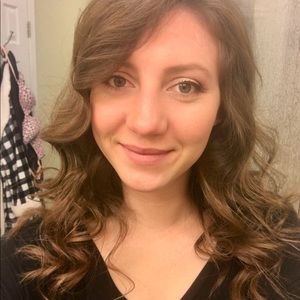 Meet your Posher, Ariel